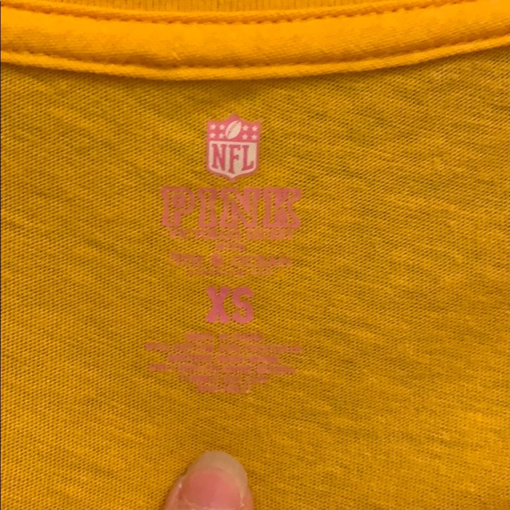 SHIPPING LABEL -re-shipment! Bundle! Victoria Secret PINK NFL Steelers Tee’s XS - Picture 5 of 8